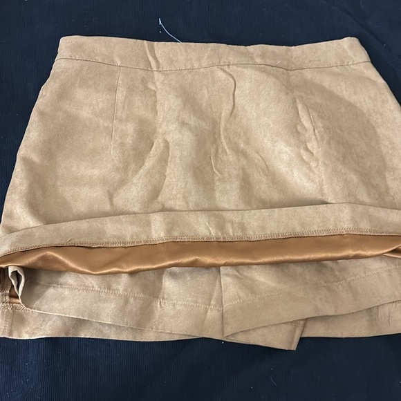 Tan Suede Skort - Picture 4 of 4